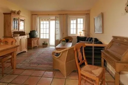 Apartment Haus Strandgut *
